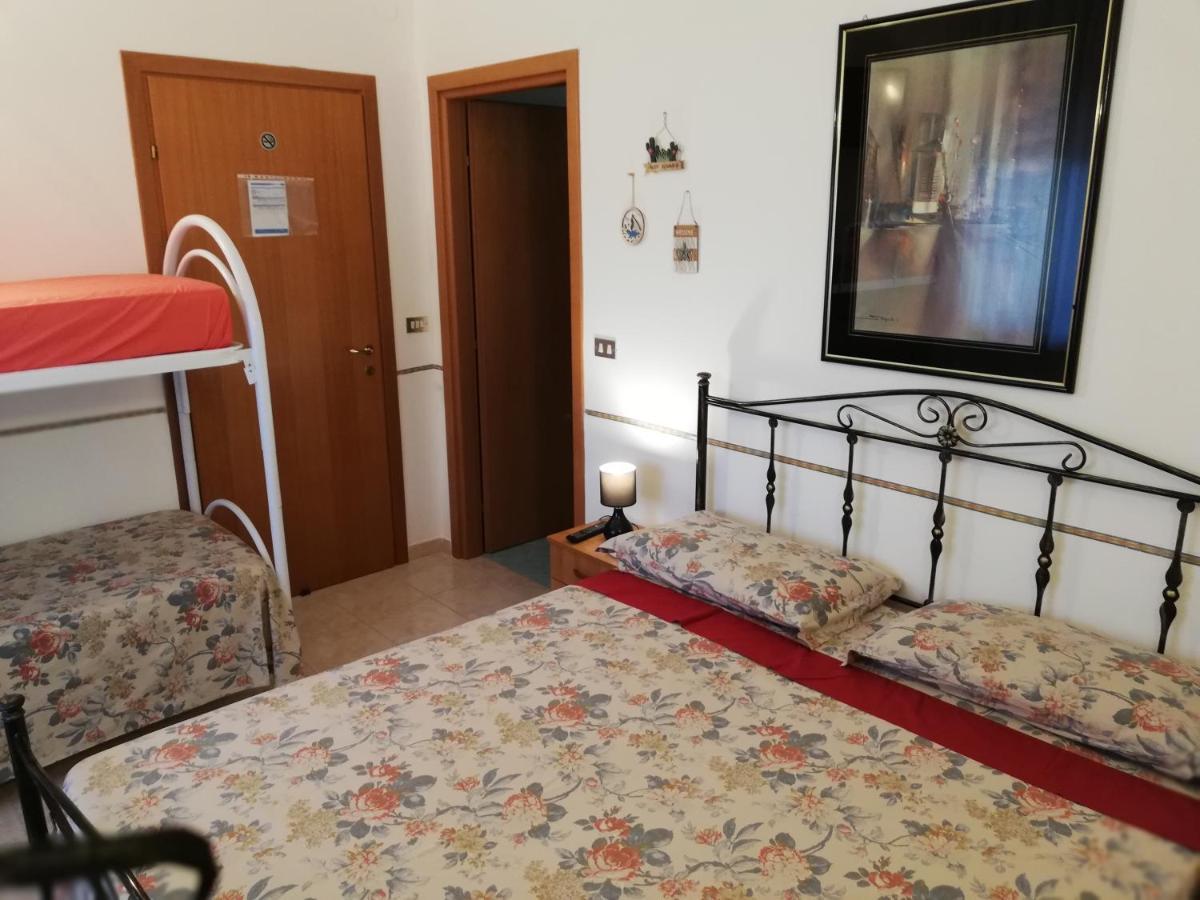 B&B Il Melograno Salento Torre Inserraglio ภายนอก รูปภาพ