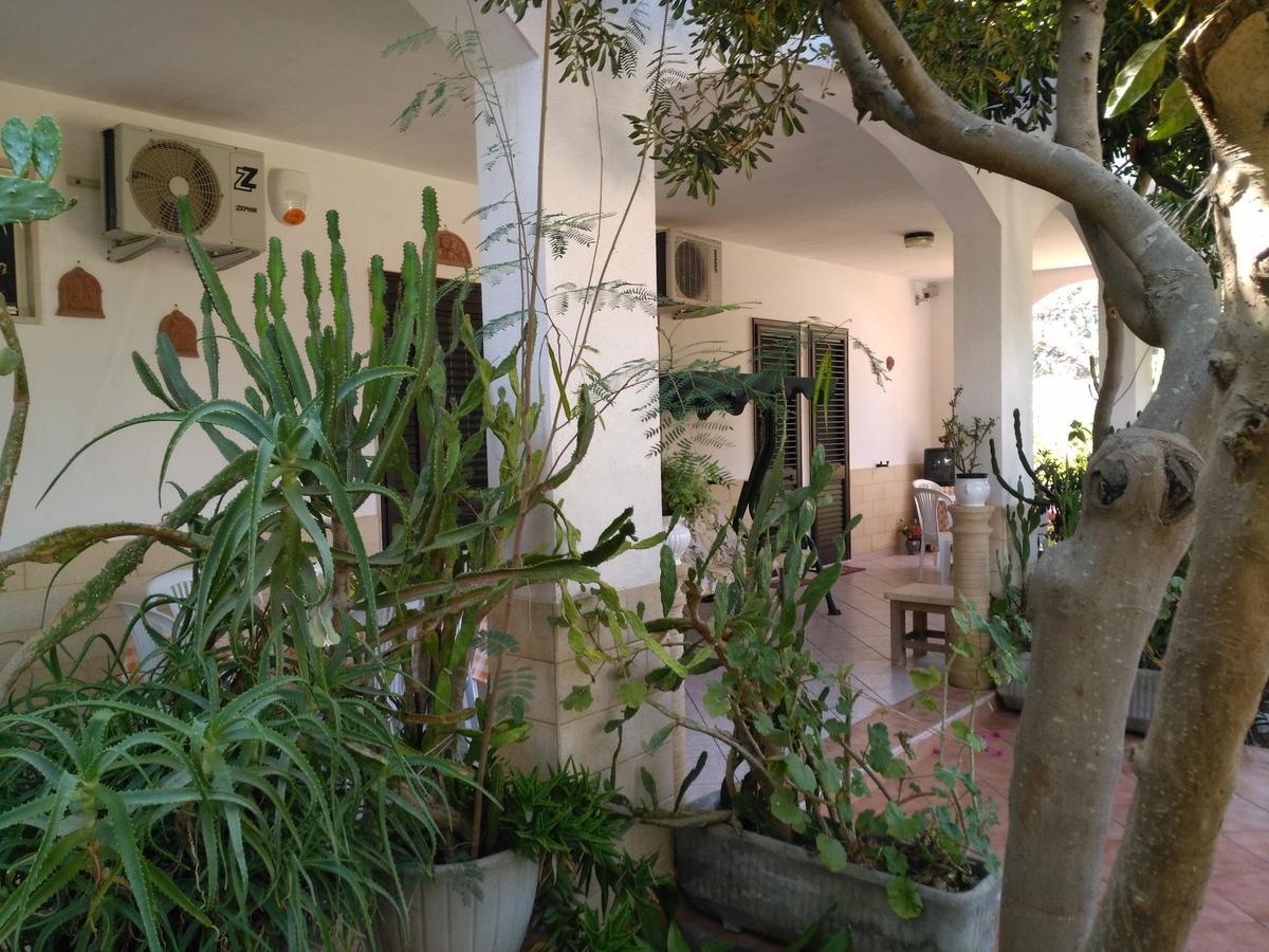 B&B Il Melograno Salento Torre Inserraglio ภายนอก รูปภาพ