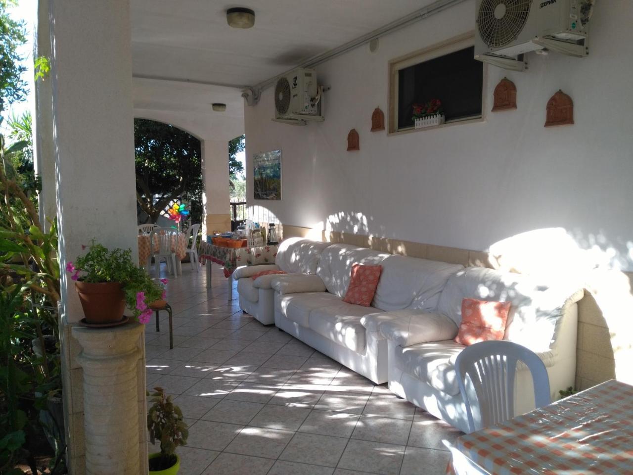 B&B Il Melograno Salento Torre Inserraglio ภายนอก รูปภาพ