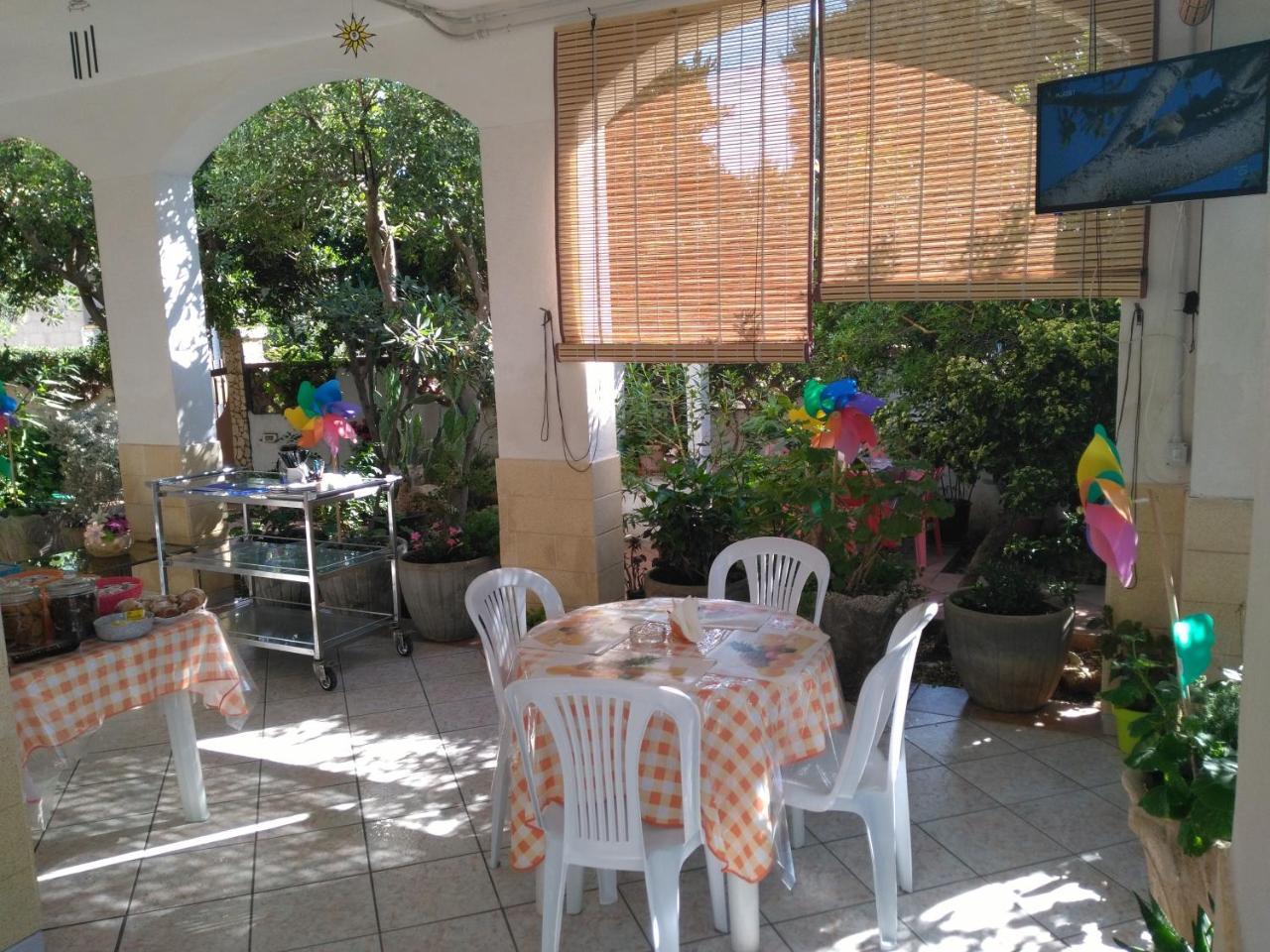 B&B Il Melograno Salento Torre Inserraglio ภายนอก รูปภาพ
